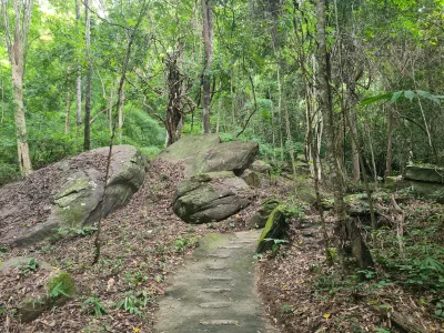 น้ำตกผาหลวง